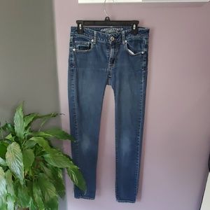 America Eagle Jeans size 6 LONG